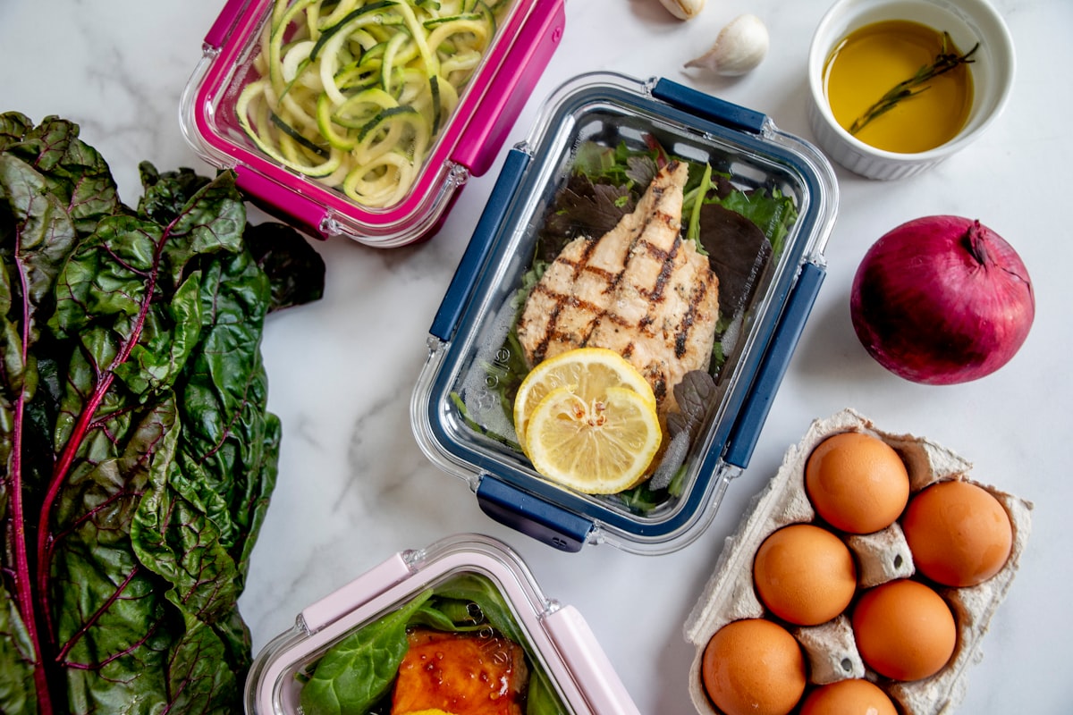 Pollo con vegetales al horno